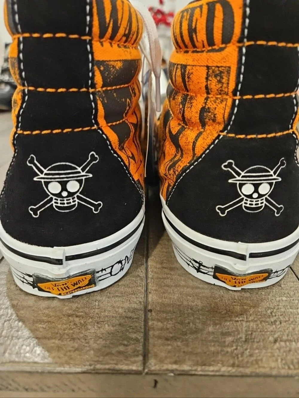 Vans x One Piece Sk8-Hi Sneakers Men's 13 NWT Black Orange Anime